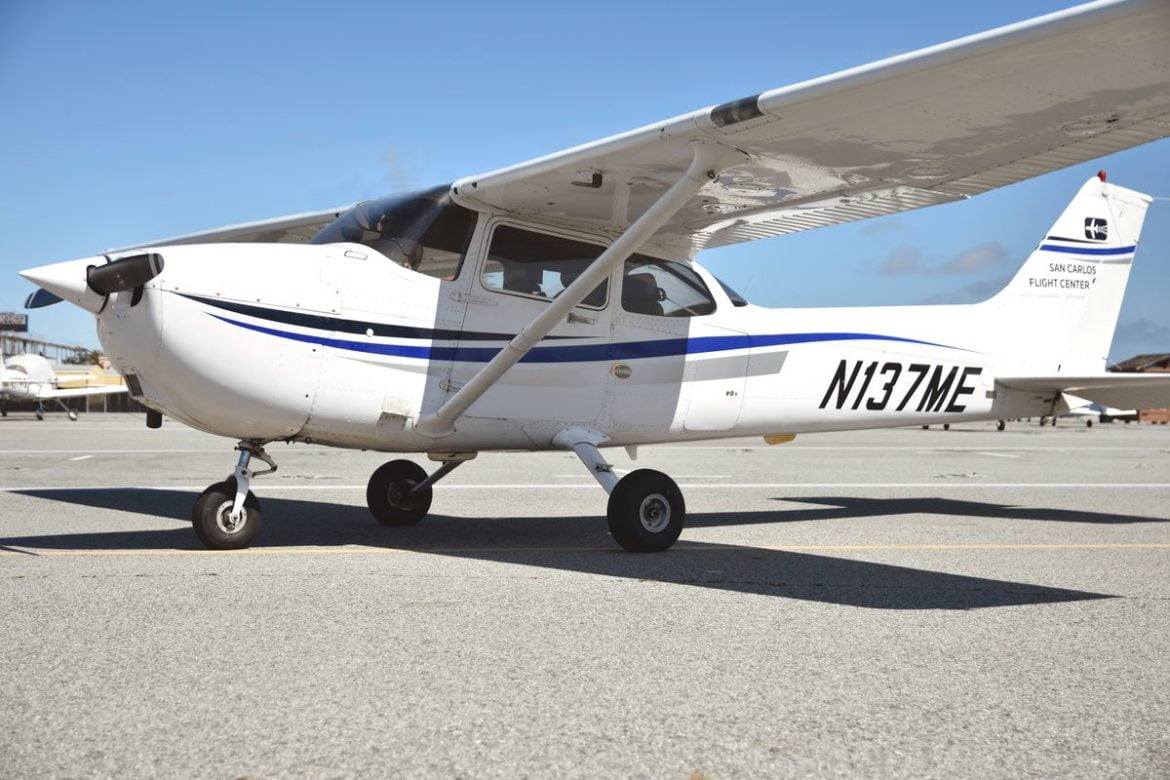 Choosing an Aircraft for Flight Training – San Carlos Flight Center